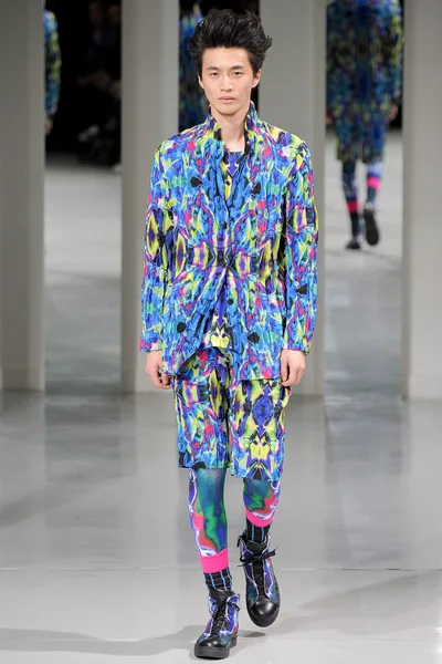 Look 36